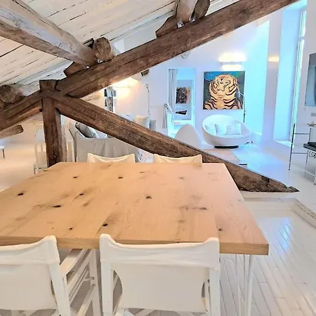Pantheon White Penthouse * Rome