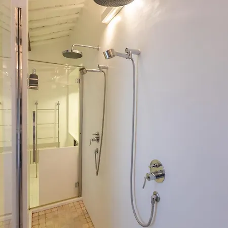 Vakantiehuis Pantheon White Penthouse
